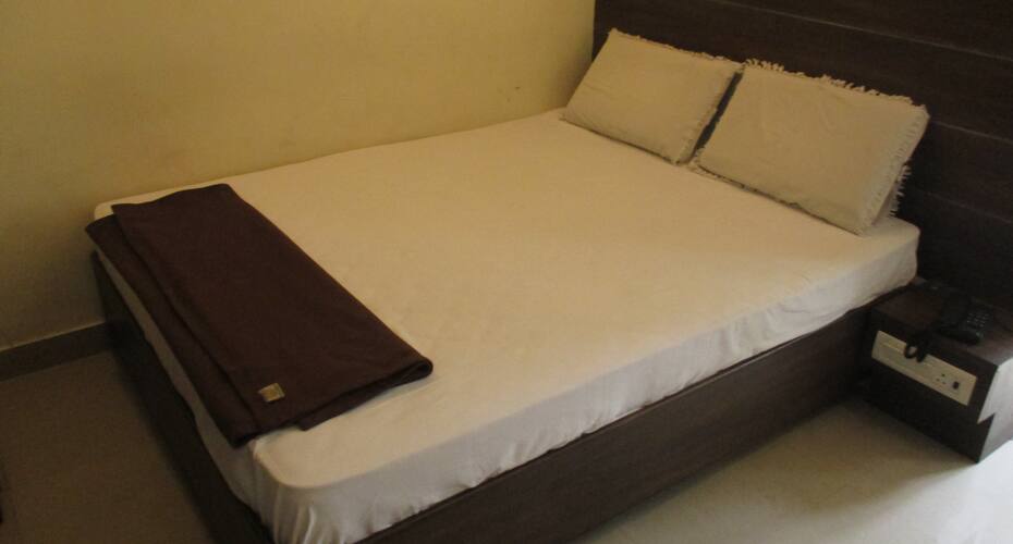 Hotel Priyaa Towers, Namakkal 1